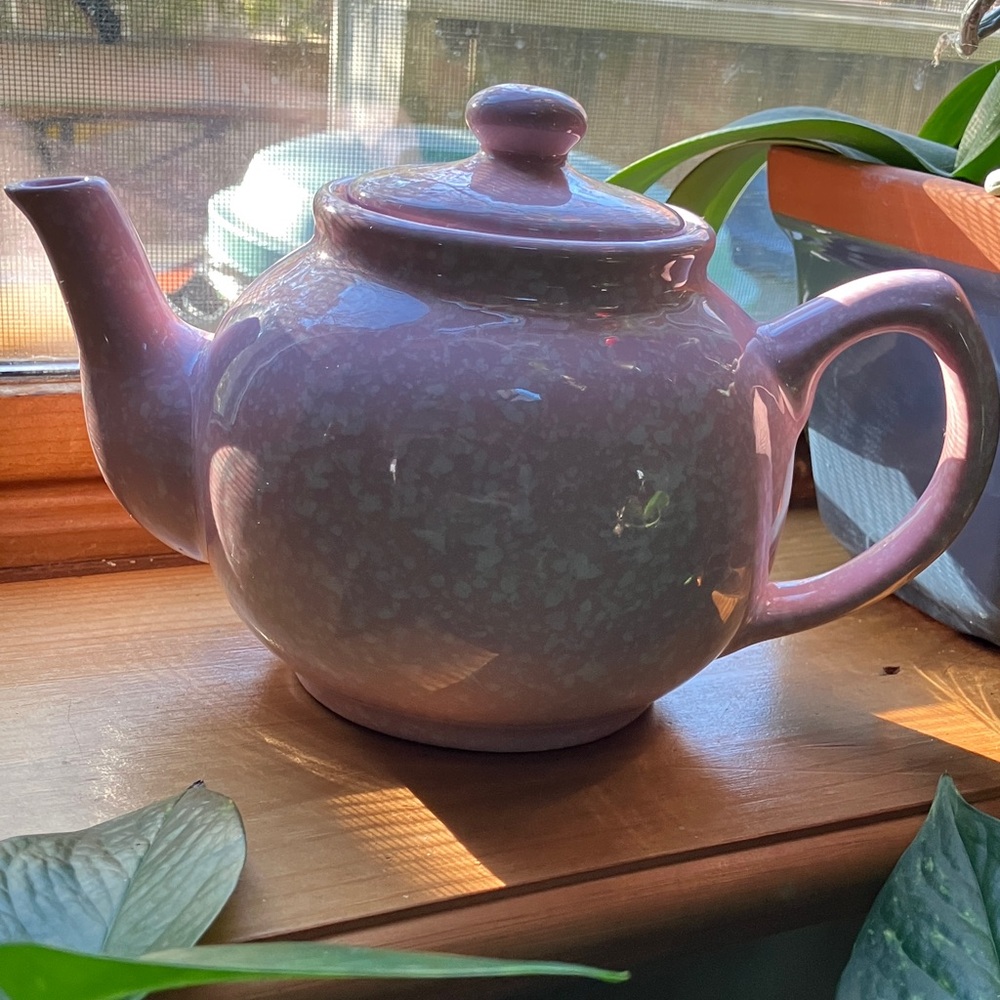 Pink Ceramic Teapot - Picture 9 of 11